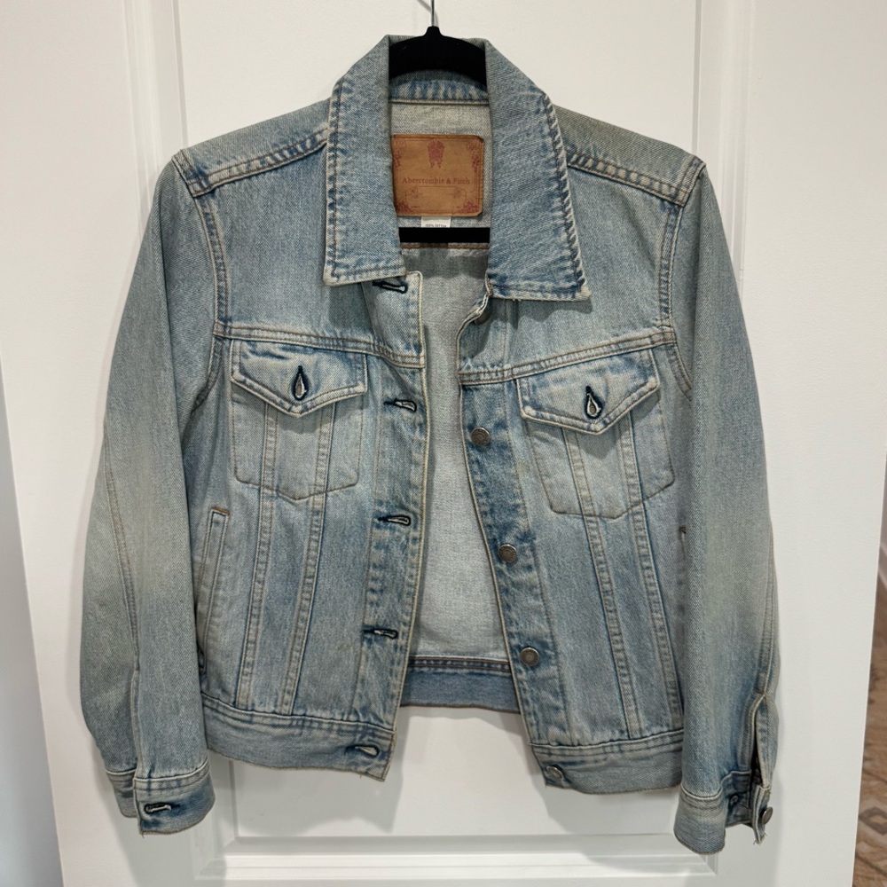 Vintage 1990’s Abercrombie & Fitch Jean Jacket